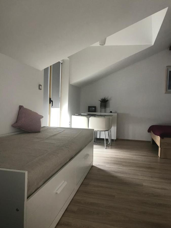 Apartmani Sanja Zaton  Luaran gambar
