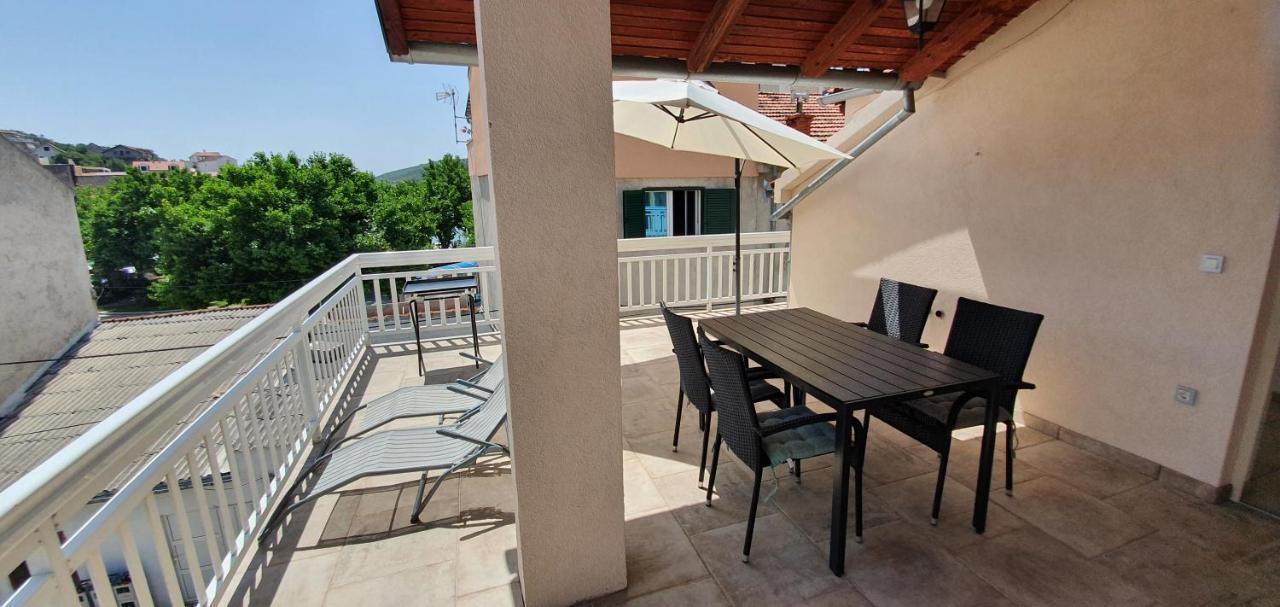 Apartmani Sanja Zaton  Luaran gambar
