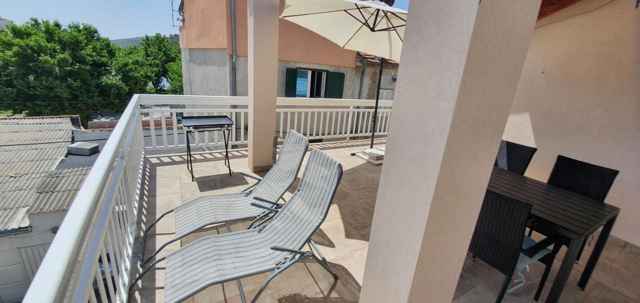 Apartmani Sanja Zaton  Luaran gambar