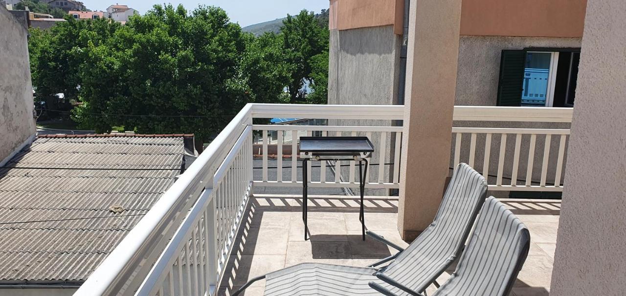 Apartmani Sanja Zaton  Luaran gambar