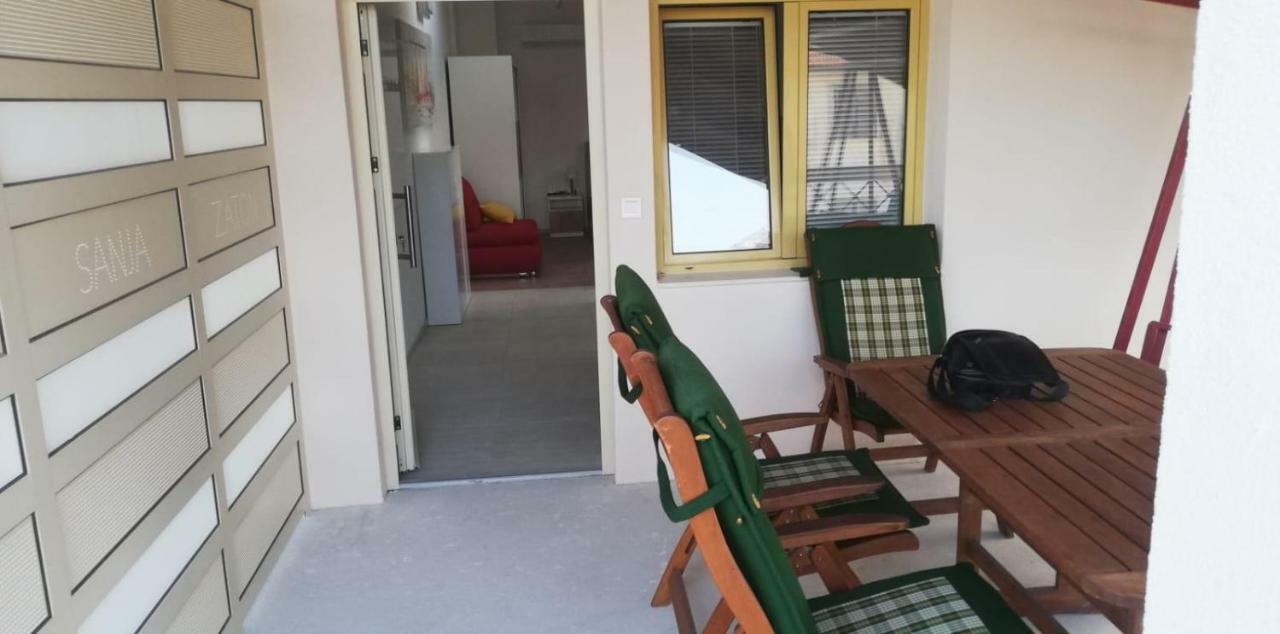 Apartmani Sanja Zaton  Luaran gambar